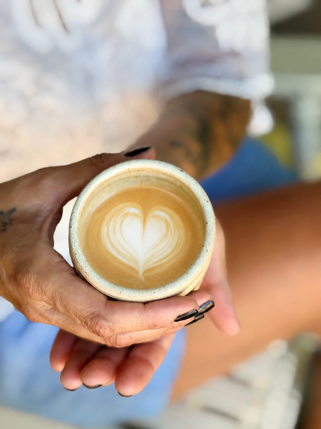 Tasse à café en grès
