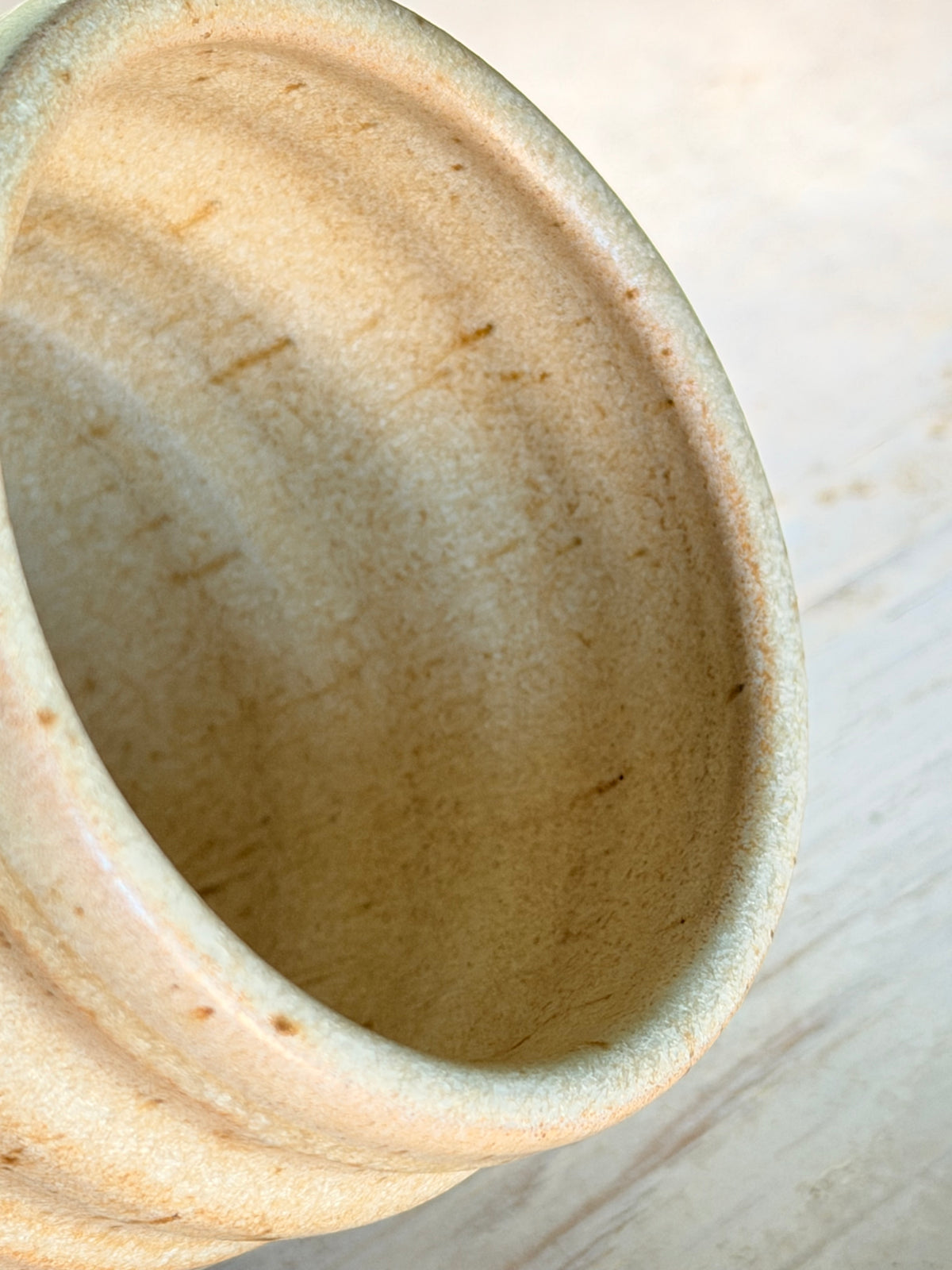 Tasse à café en grès